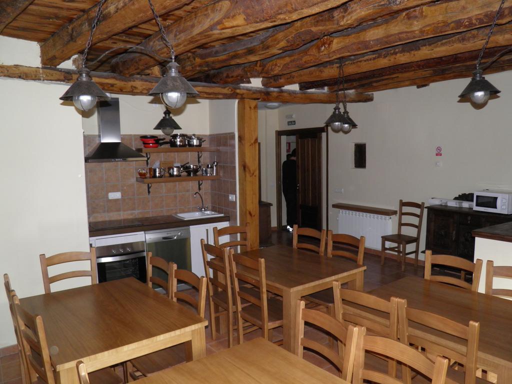 Apartamentos Turisticos Peñafiel Extérieur photo