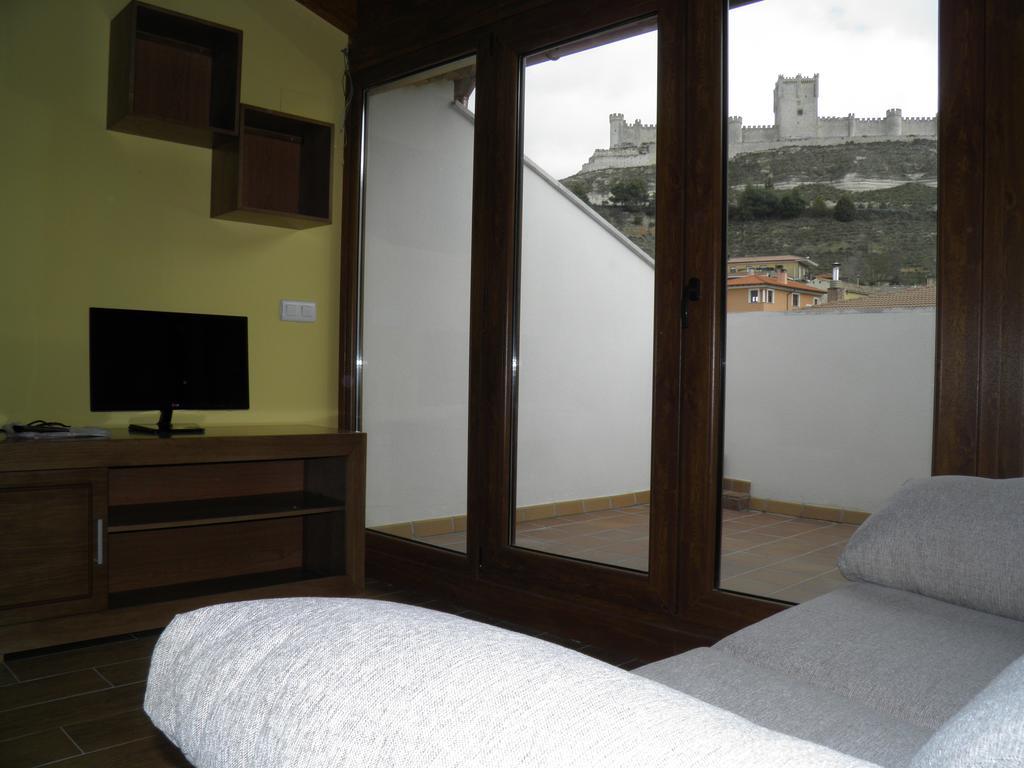 Apartamentos Turisticos Peñafiel Chambre photo